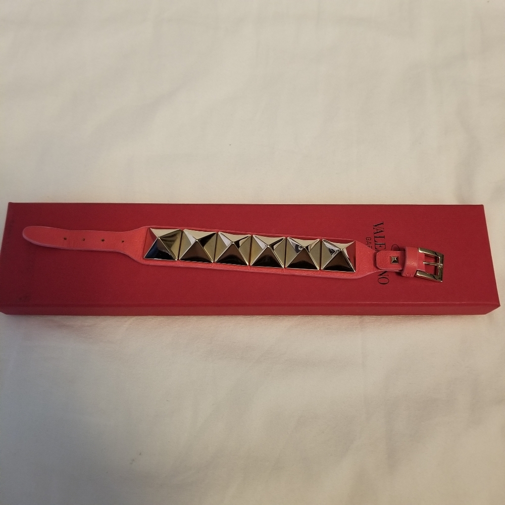 Valentino spike bracelet